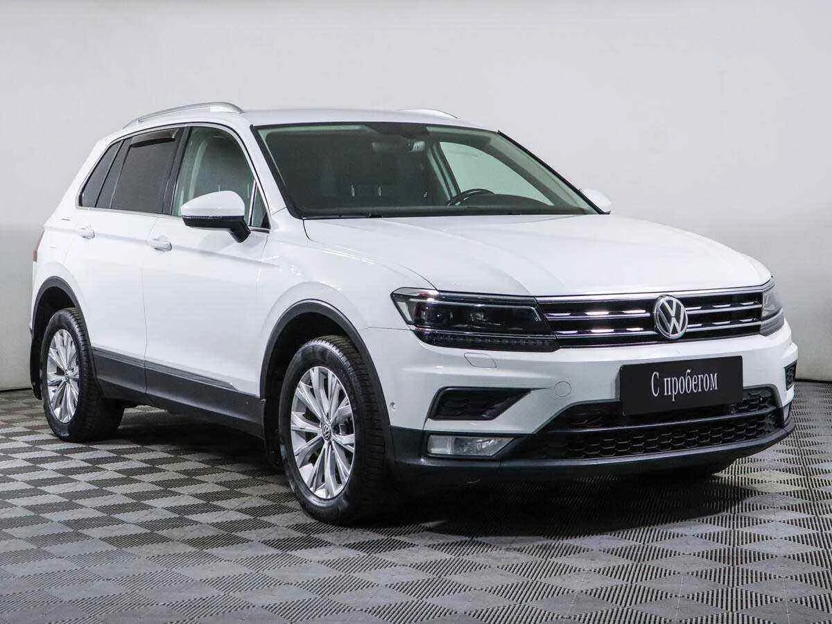Volkswagen Tiguan, Белый, 2016, Робот, 150 л.с., цена от 898 000 руб.