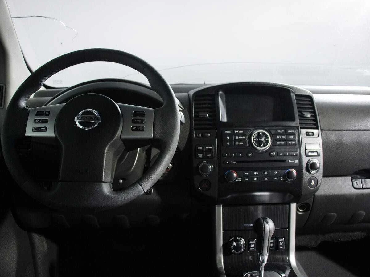 NISSAN PATHFINDER, Черный, 2010, Автоматическая, 190 л.с., цена от 860 800 руб.