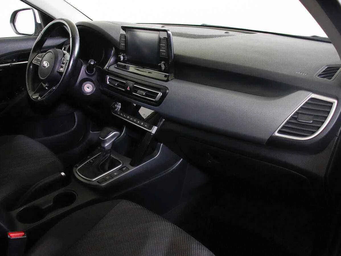 KIA Seltos, Желтый, 2020, Вариатор, 149 л.с., цена от 1 840 000 руб.