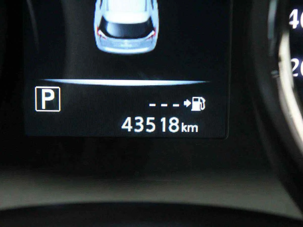 Nissan X-Trail, Серебряный, 2016, Вариатор, 171 л.с., цена от 1 325 000 руб.