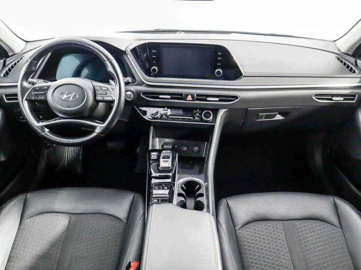 Hyundai Sonata, Белый, 2019, Автоматическая, 180 л.с., цена от 1 605 500 руб.