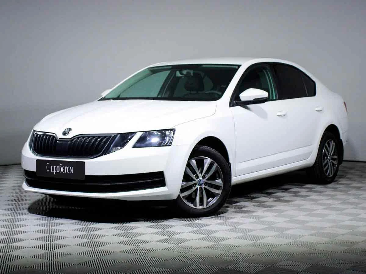 SKODA OCTAVIA, Белый, 2017, Автоматическая, 110 л.с., цена от 946 400 руб.