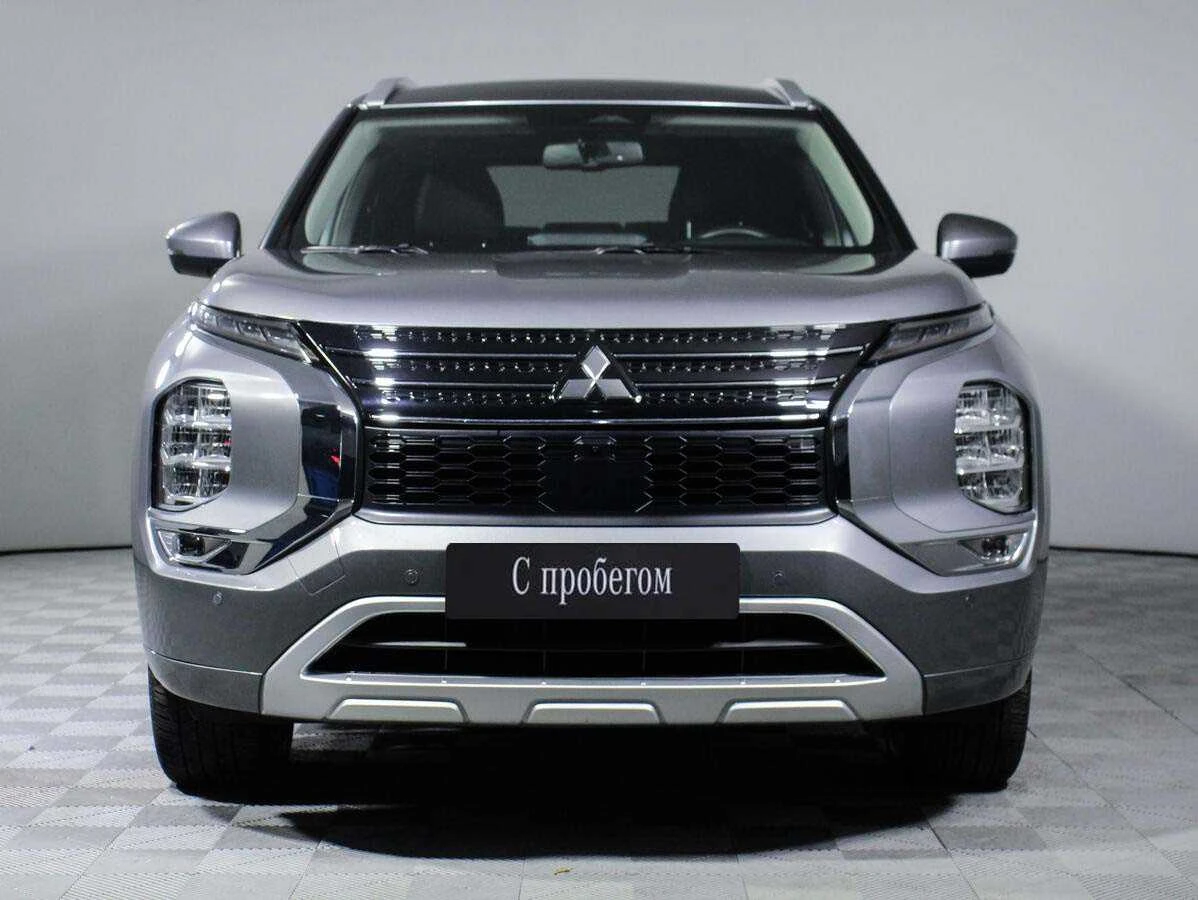 MITSUBISHI OUTLANDER, Серый, 2022, Вариатор, 184 л.с., цена от 2 622 400 руб.