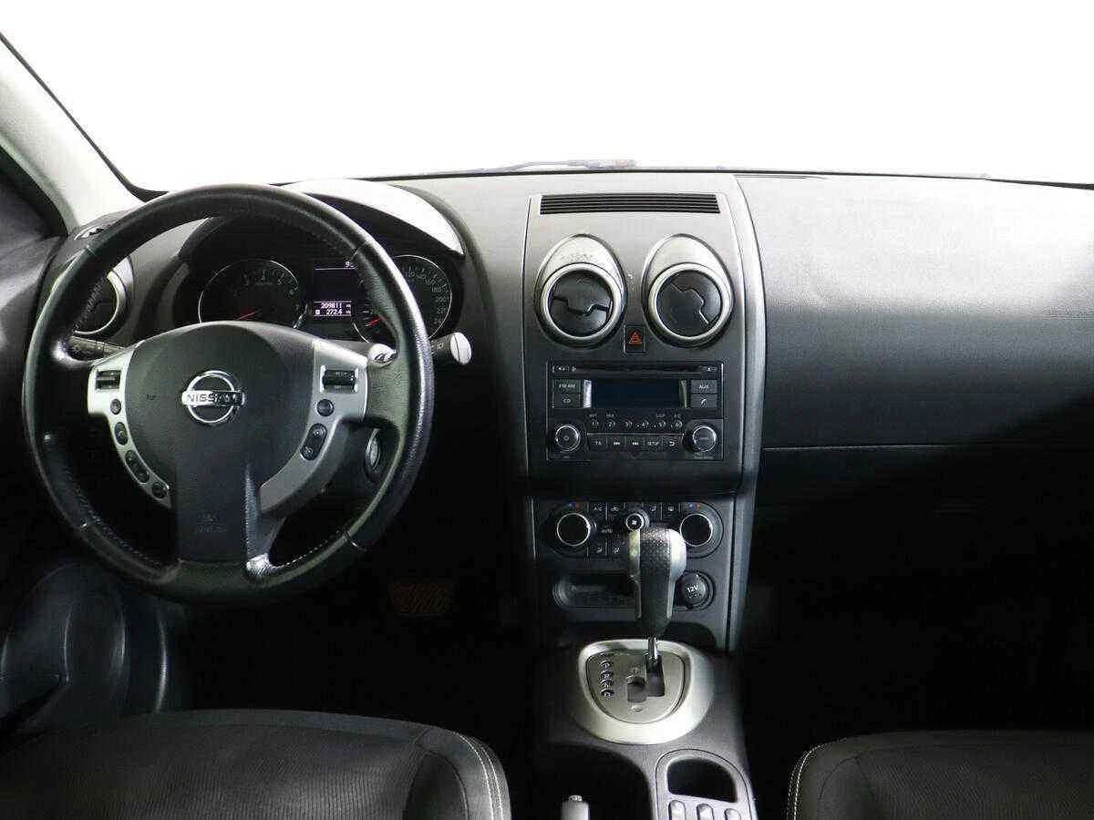 Nissan Qashqai, Коричневый, 2013, Вариатор, 141 л.с., цена от 489 000 руб.