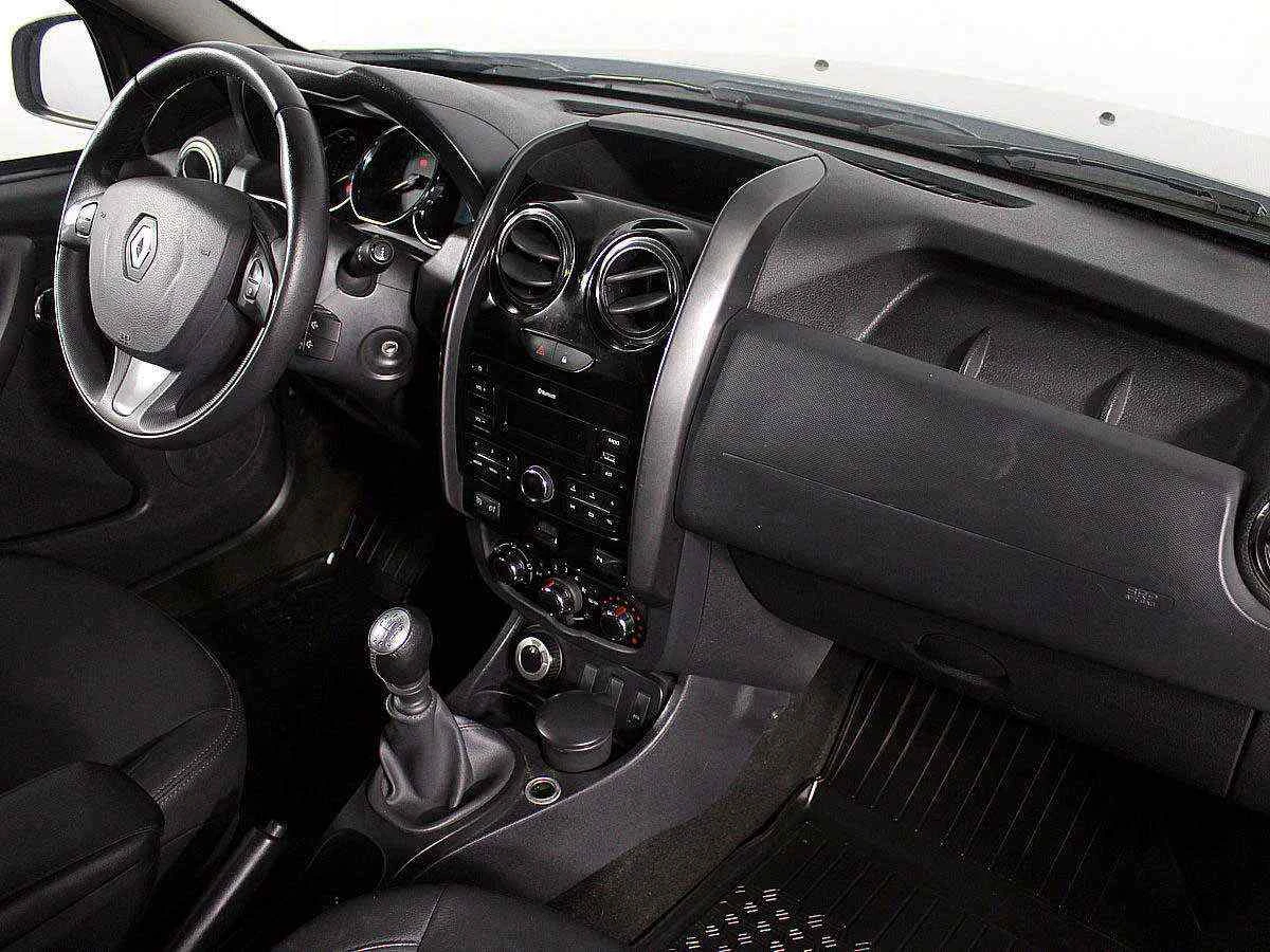 Renault Duster, Серебряный, 2017, Механическая, 143 л.с., цена от 914 000 руб.