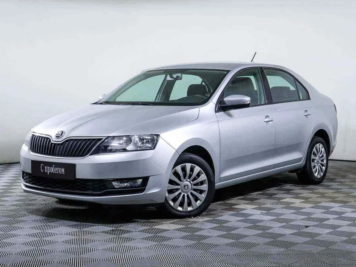 Skoda Rapid, Серебряный, 2017, Механическая, 105 л.с., цена от 579 000 руб.