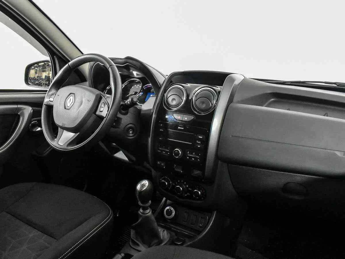 Renault Duster, Коричневый, 2017, Механическая, 114 л.с., цена от 1 234 000 руб.