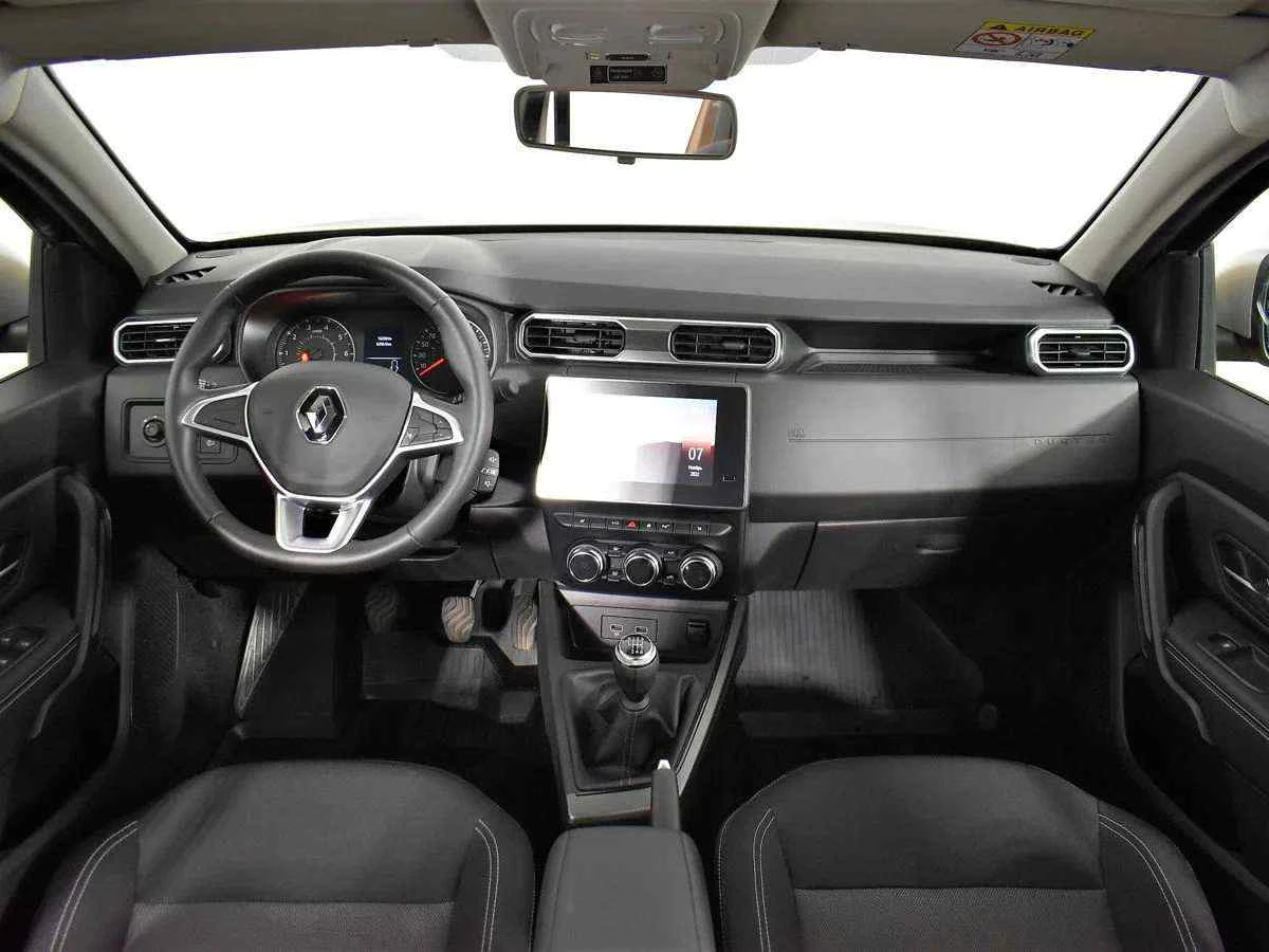 Renault Duster, Оранжевый, 2022, Механическая, 109 л.с., цена от 2 105 000 руб.