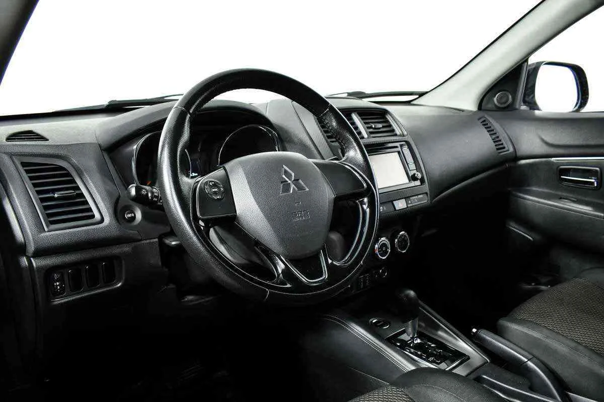 Mitsubishi ASX, Серый, 2018, Вариатор, 150 л.с., цена от 1 420 000 руб.