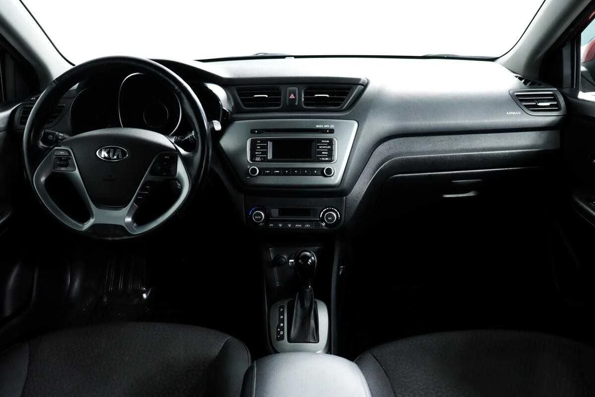 KIA RIO, Красный, 2016, Автоматическая, 123 л.с., цена от 784 000 руб.