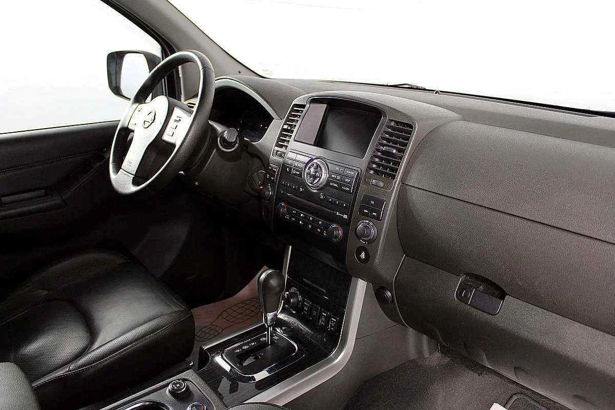 Nissan Pathfinder, Черный, 2011, Автоматическая, 231 л.с., цена от 1 095 000 руб.