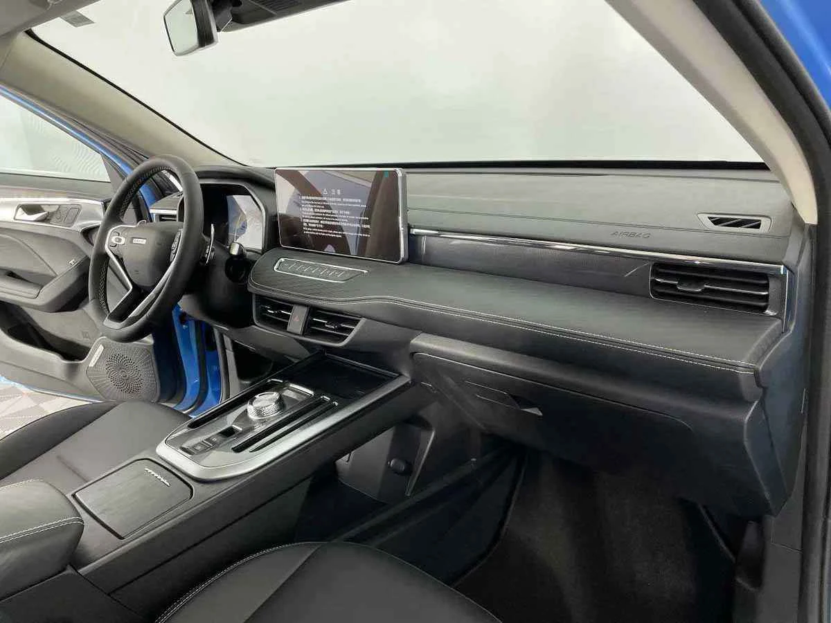 Haval Jolion, Голубой, 2023, Робот, 150 л.с., цена от 1 705 000 руб.