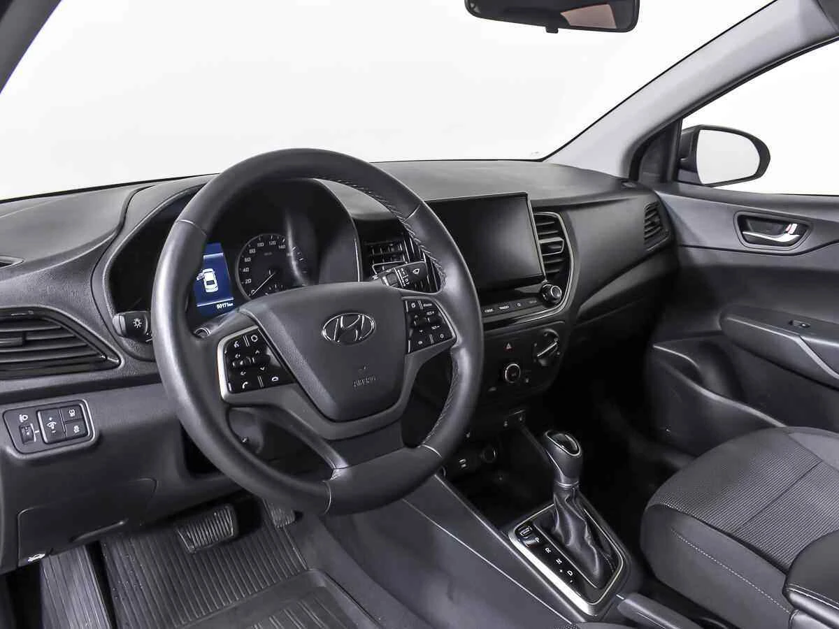 Hyundai Solaris, Серый, 2021, Автоматическая, 123 л.с., цена от 977 000 руб.