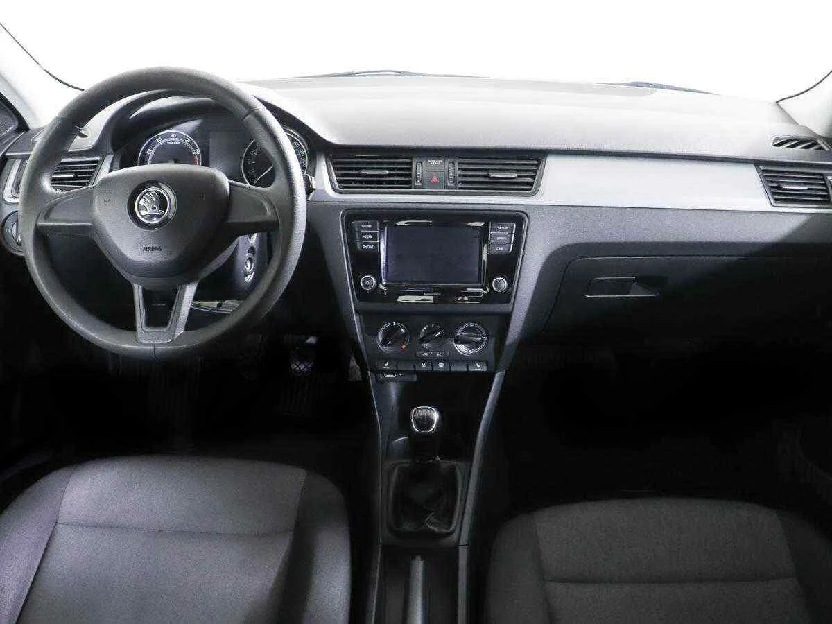 Skoda Rapid, Белый, 2018, Механическая, 90 л.с., цена от 630 000 руб.