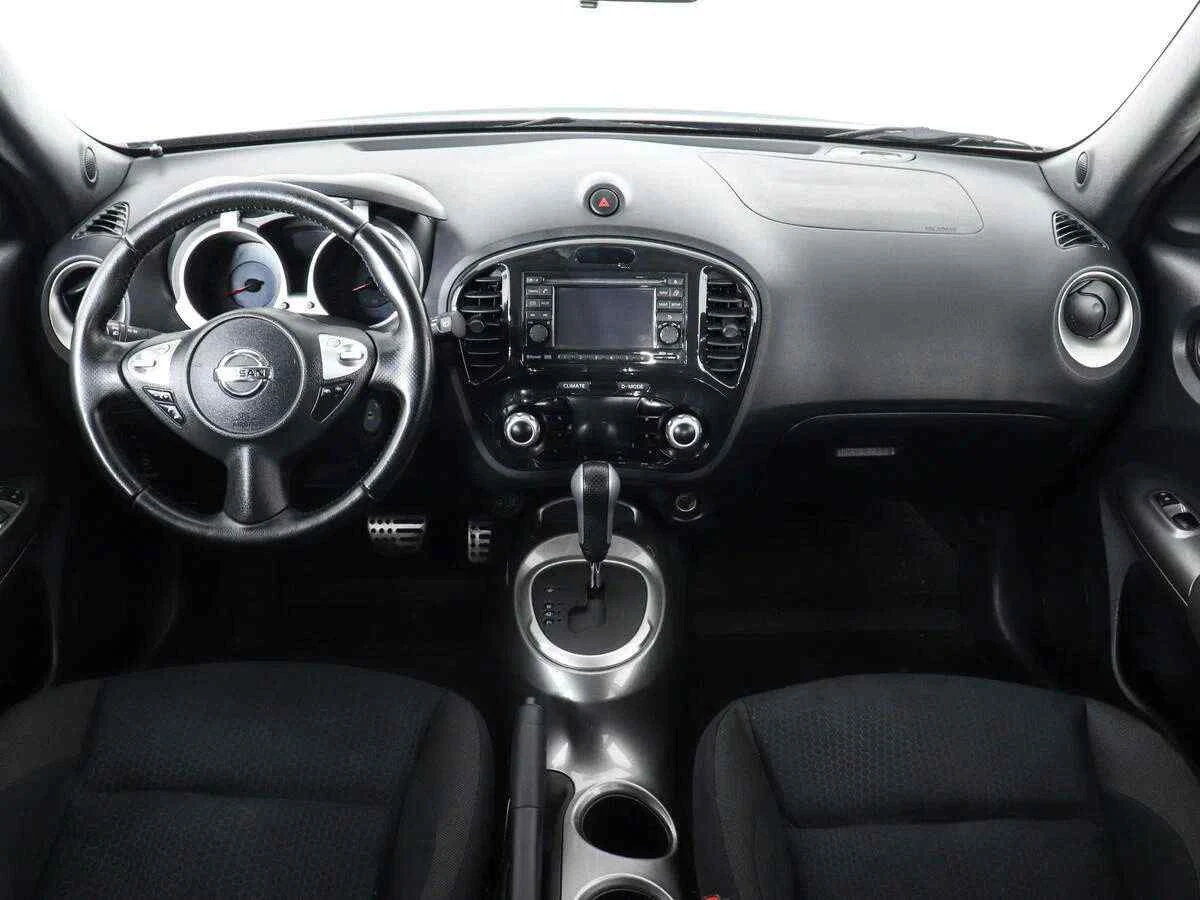 Nissan Juke, Серый, 2013, Вариатор, 190 л.с., цена от 623 000 руб.