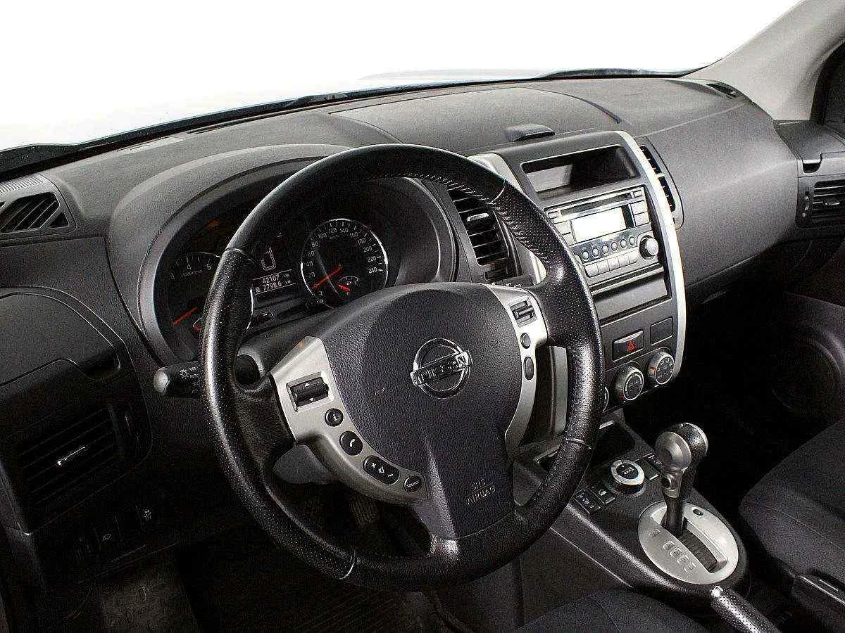 Nissan X-Trail, Бежевый, 2014, Вариатор, 141 л.с., цена от 1 112 000 руб.