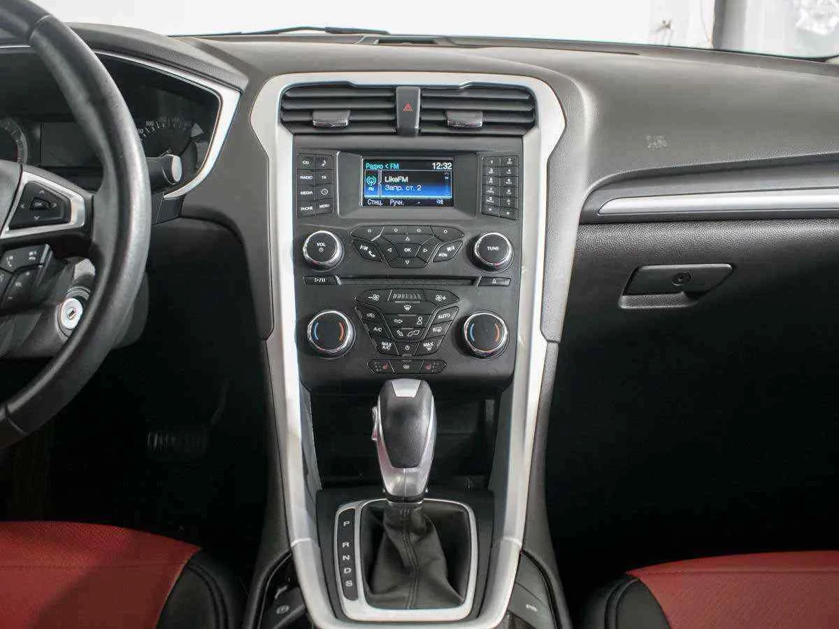 Ford Mondeo, Белый, 2016, Автоматическая, 149 л.с., цена от 950 000 руб.