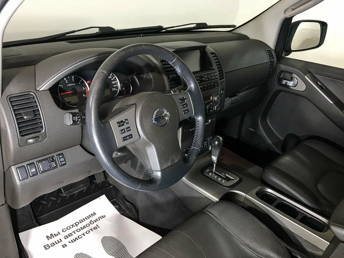 Nissan Pathfinder, Черный, 2009, Автоматическая, 174 л.с., цена от 840 000 руб.