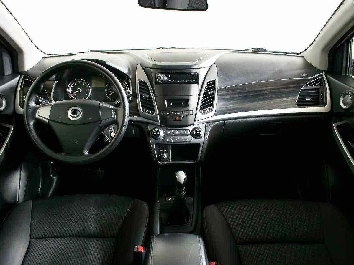 SsangYong Actyon, Черный, 2014, Механическая, 149 л.с., цена от 562 000 руб.