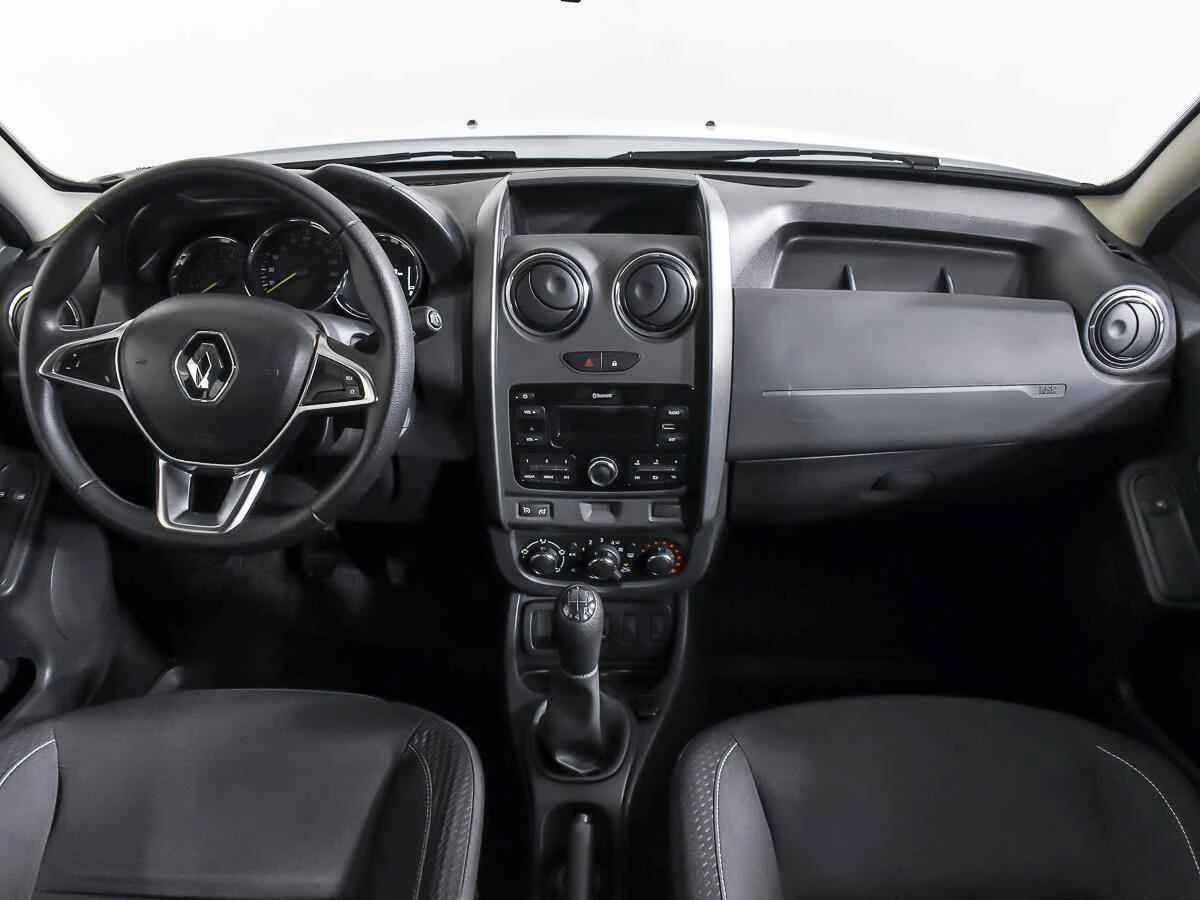 Renault Duster, Белый, 2019, Механическая, 114 л.с., цена от 972 000 руб.