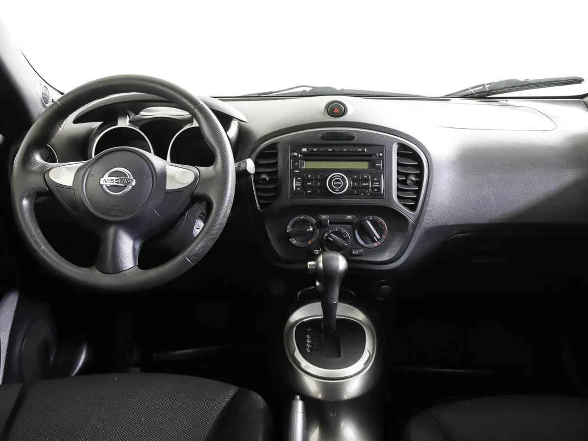 Nissan Juke, Белый, 2014, Вариатор, 117 л.с., цена от 581 000 руб.