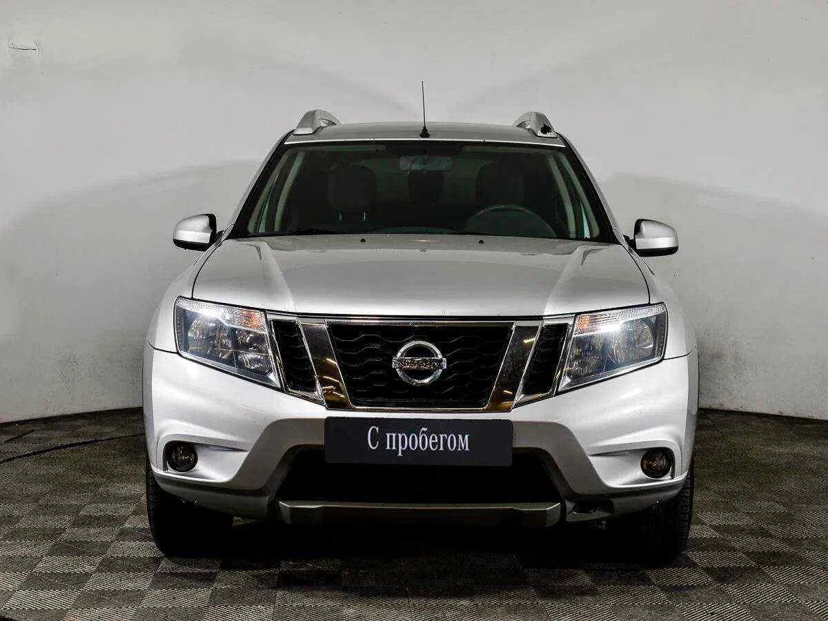 Nissan Terrano, Серебряный, 2016, Автоматическая, 143 л.с., цена от 730 000 руб.