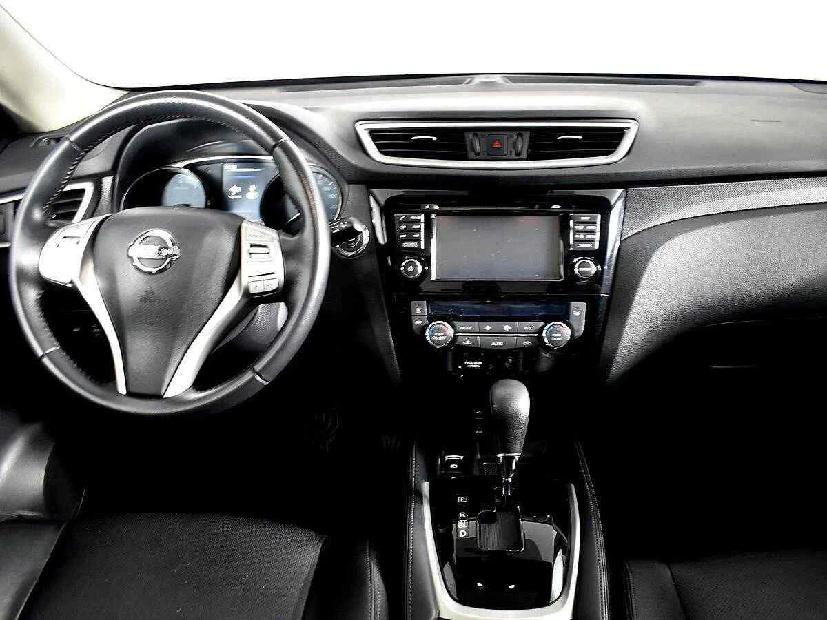 Nissan X-Trail, Черный, 2015, Вариатор, 171 л.с., цена от 989 000 руб.