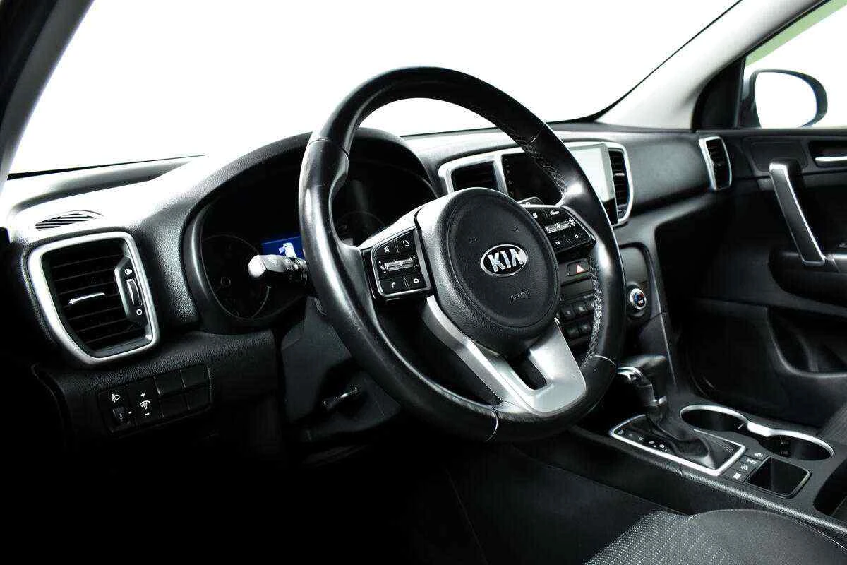 KIA Sportage, Серебряный, 2020, Автоматическая, 150 л.с., цена от 1 560 000 руб.