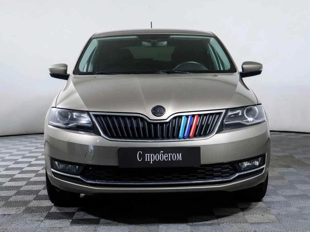 Skoda Rapid, Бежевый, 2018, Робот, 125 л.с., цена от 715 000 руб.
