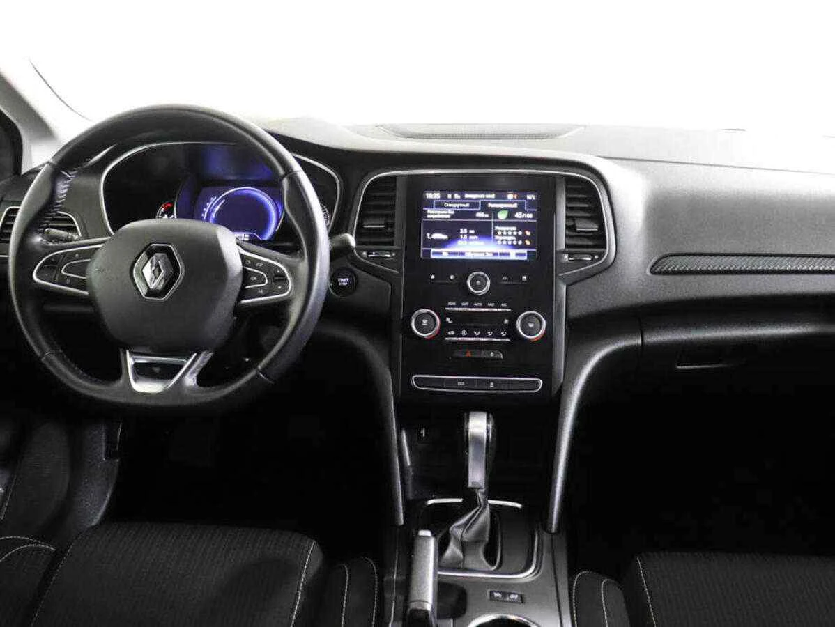 Renault Megane, Белый, 2018, Робот, 110 л.с., цена от 775 000 руб.