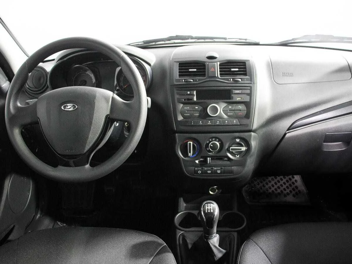 LADA GRANTA, Черный, 2023, Механическая, 90 л.с., цена от 832 000 руб.