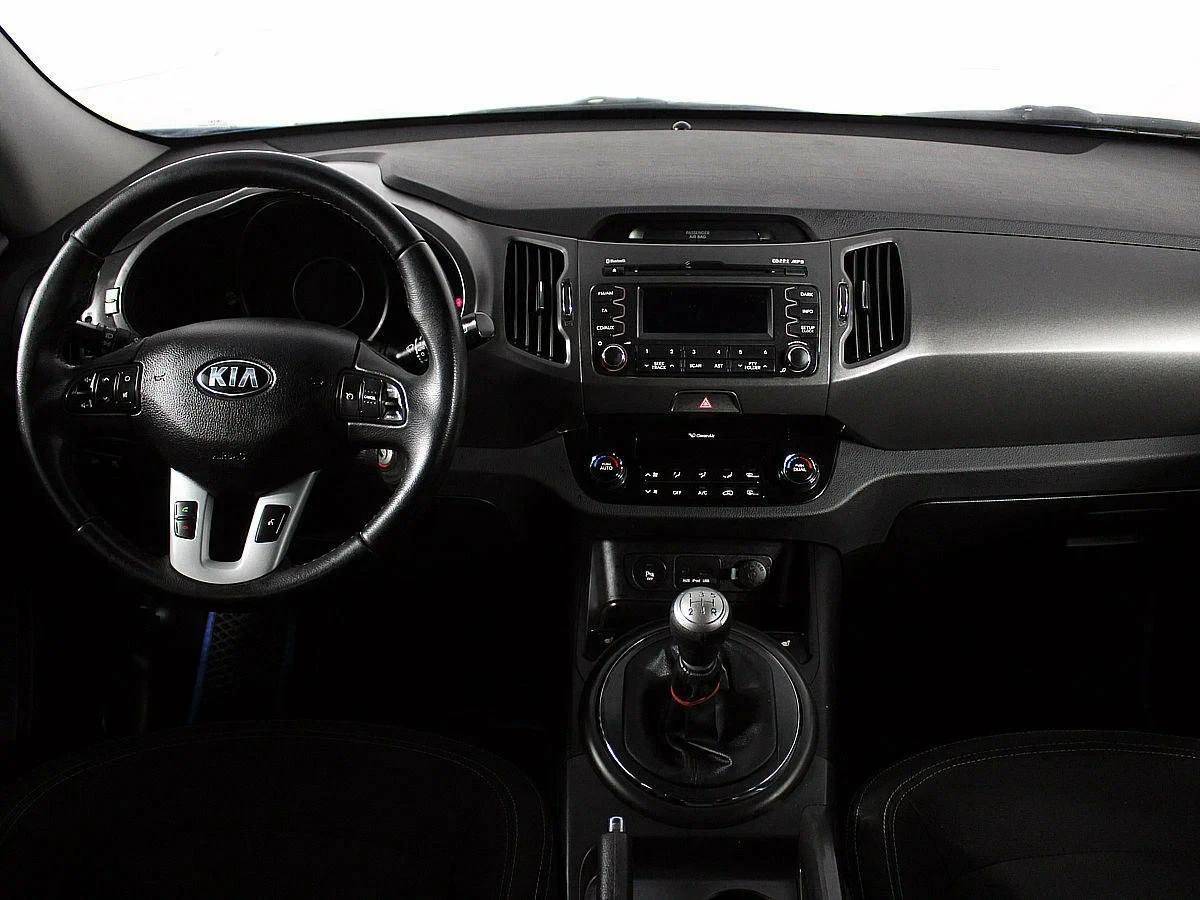 KIA Sportage, Синий, 2013, Механическая, 150 л.с., цена от 915 000 руб.
