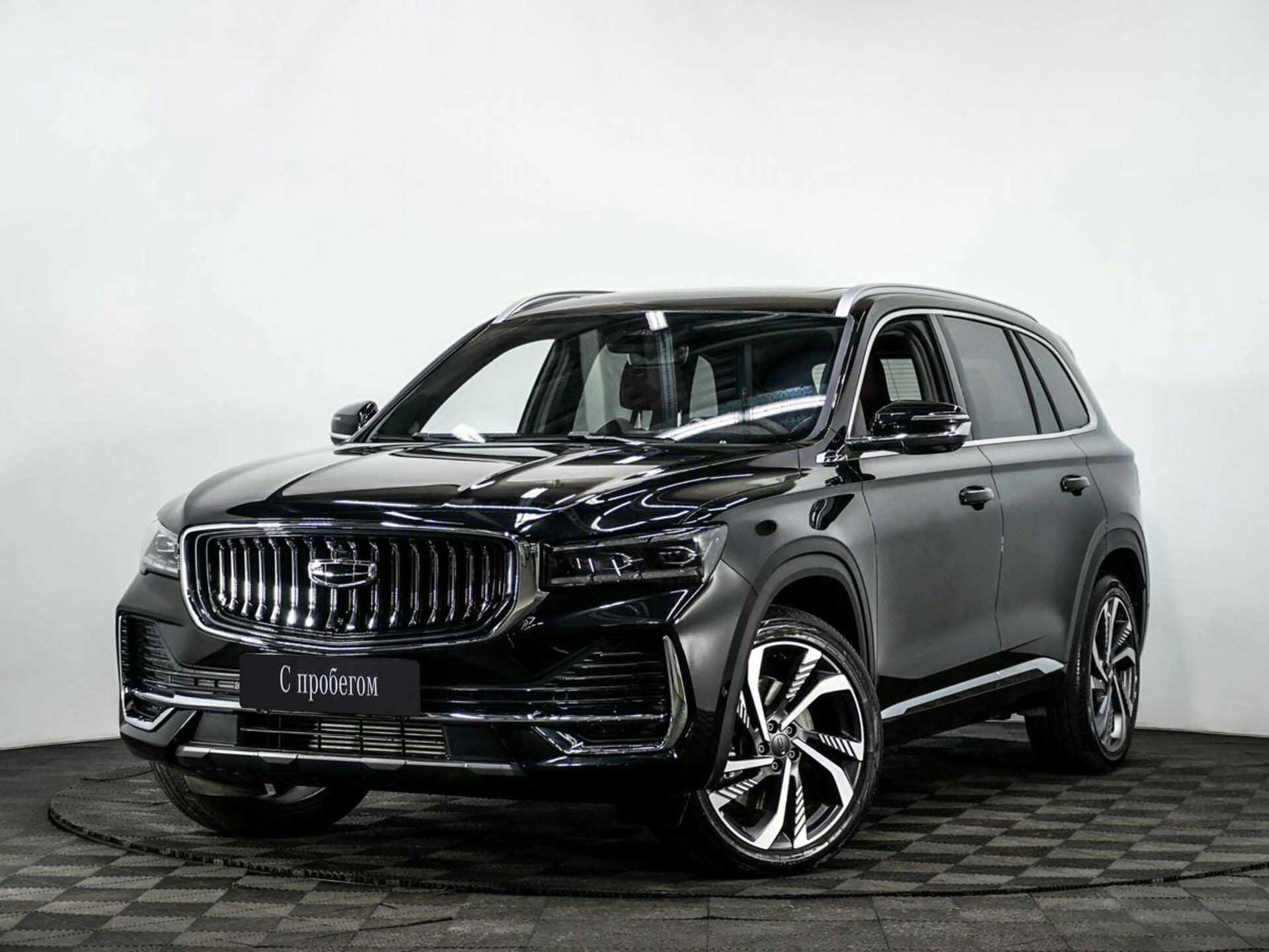 GEELY MONJARO, Черный, 2023, Автоматическая, 238 л.с., цена от 2 336 000 руб.