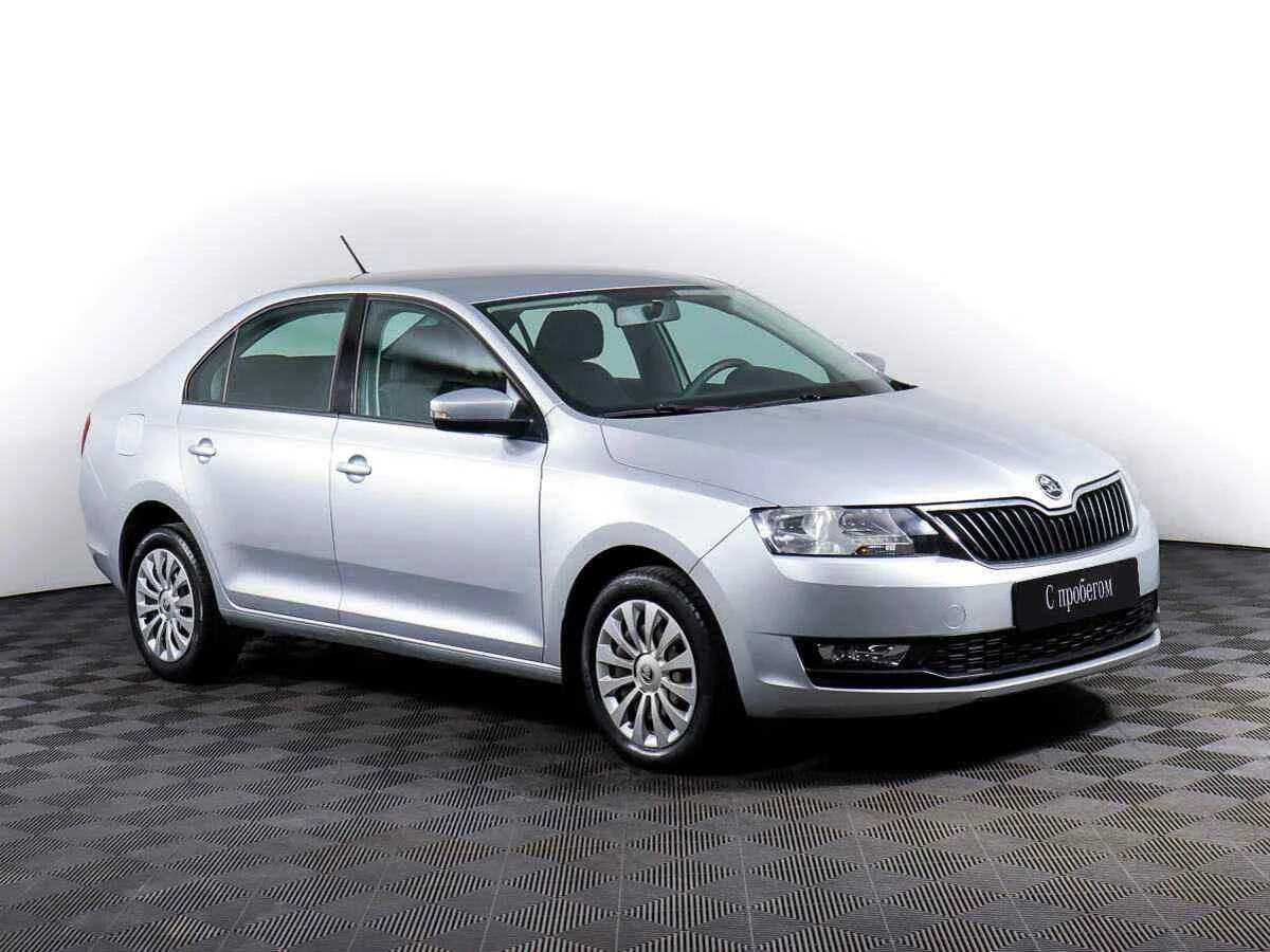 Skoda Rapid, Серебряный, 2017, Механическая, 90 л.с., цена от 568 000 руб.