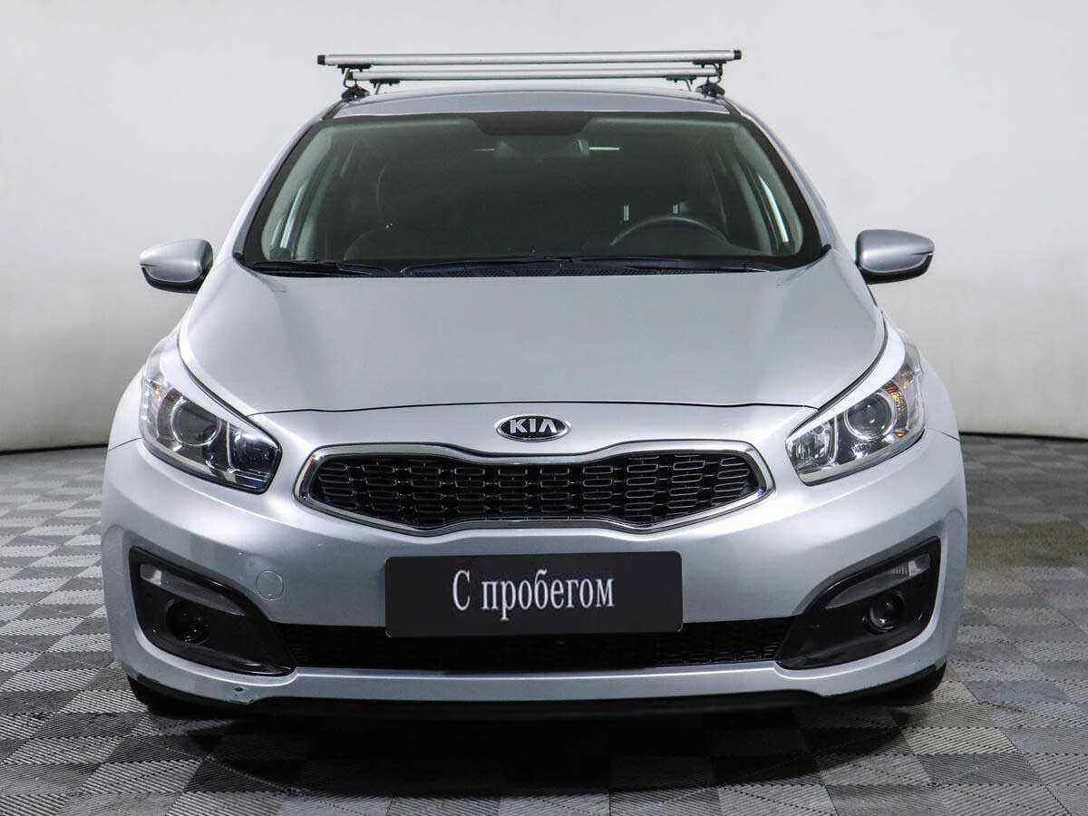 KIA Ceed, Серебряный, 2017, Механическая, 130 л.с., цена от 865 000 руб.