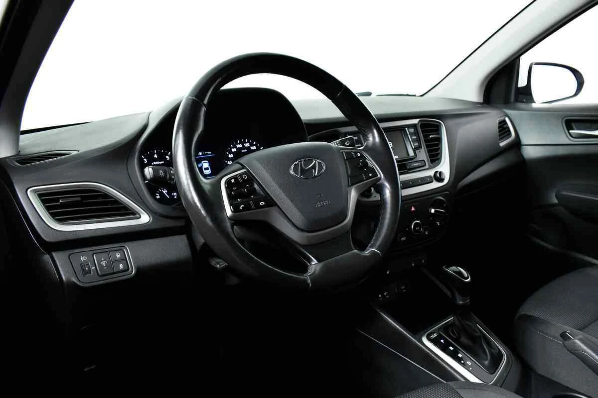 Hyundai Solaris, Белый, 2017, Автоматическая, 123 л.с., цена от 549 000 руб.