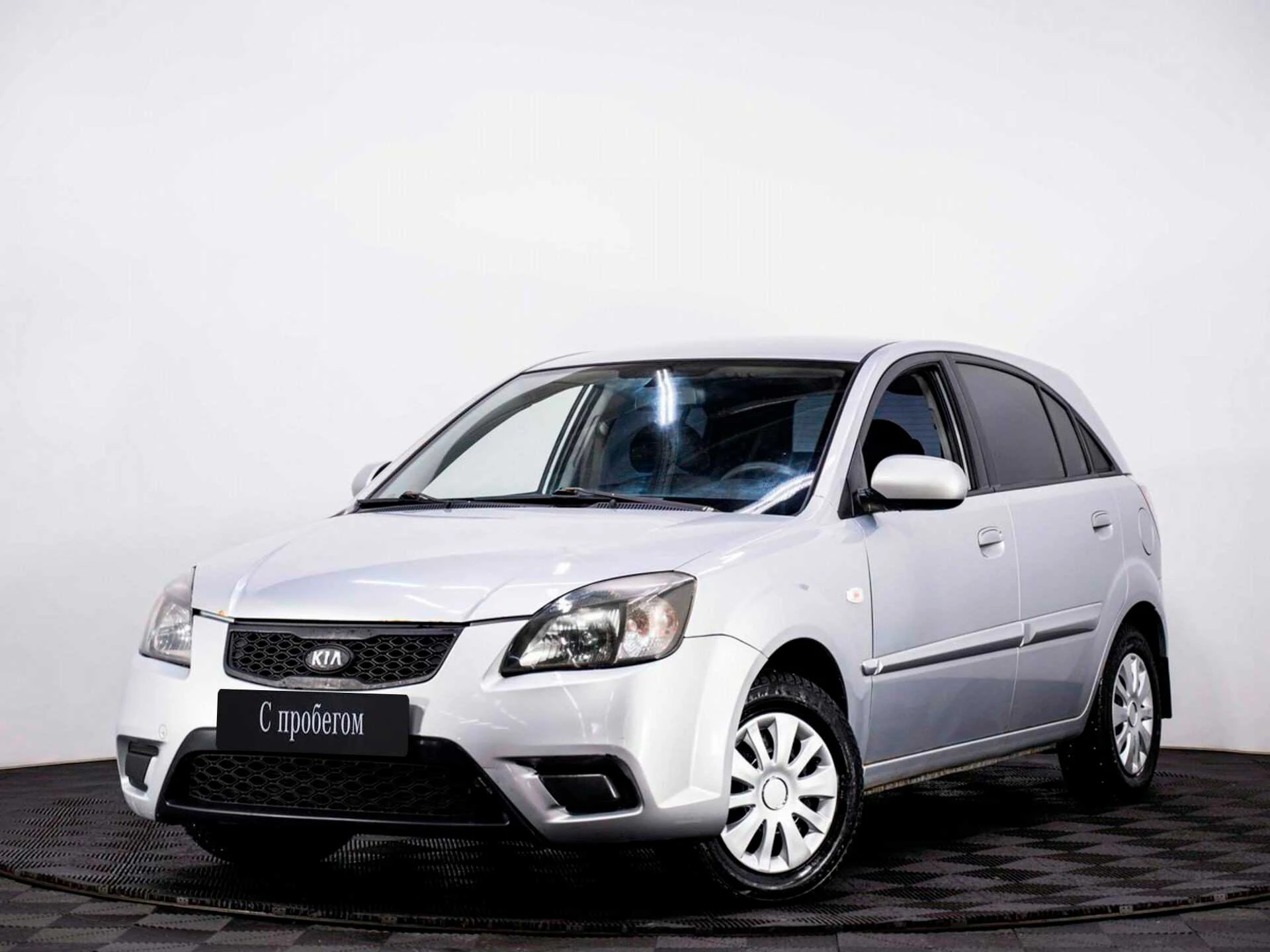 KIA RIO, Серебряный, 2011, Механическая, 95 л.с., цена от 352 000 руб.