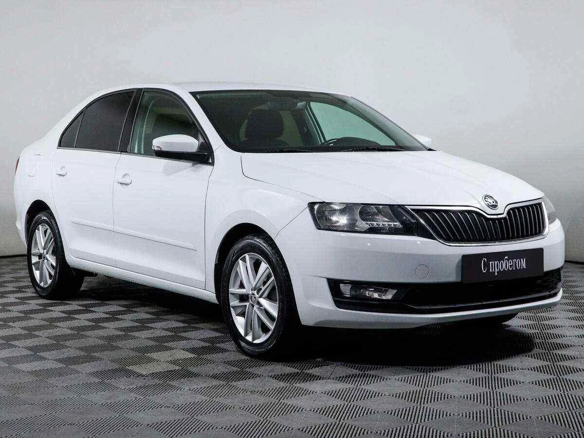 Skoda Rapid, Белый, 2018, Робот, 125 л.с., цена от 600 000 руб.