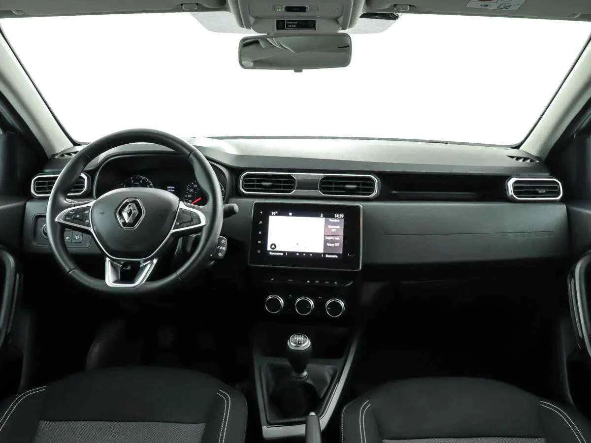 Renault Duster, Серебряный, 2021, Механическая, 150 л.с., цена от 1 920 000 руб.