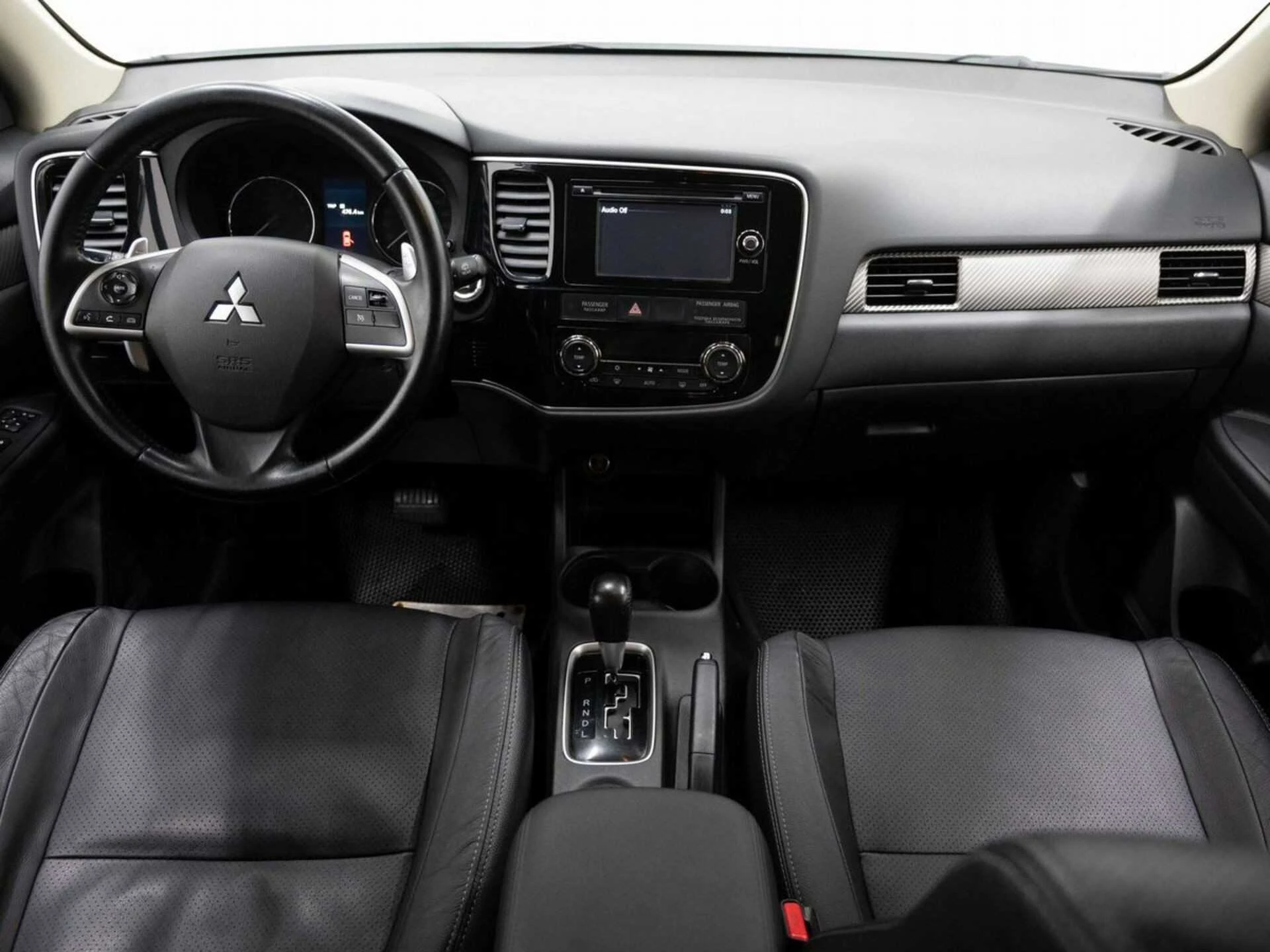 MITSUBISHI OUTLANDER, Белый, 2014, Автоматическая, 230 л.с., цена от 1 264 000 руб.