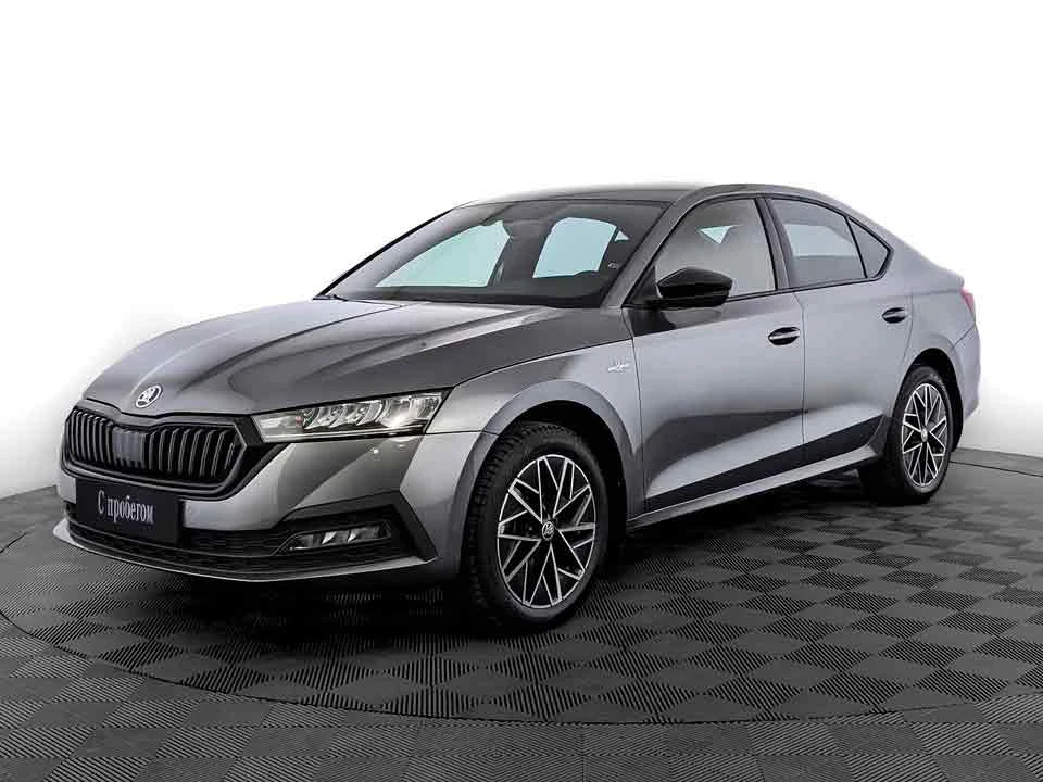 SKODA OCTAVIA, Серый, 2022, Робот, 190 л.с., цена от 2 412 800 руб.