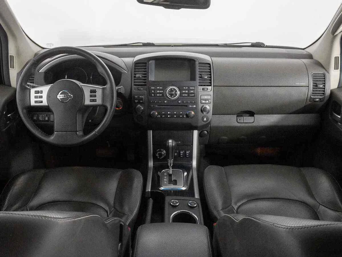 Nissan Pathfinder, Бежевый, 2013, Автоматическая, 190 л.с., цена от 1 154 000 руб.