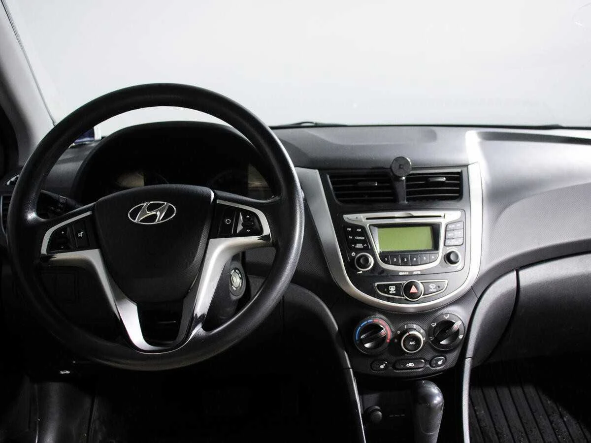 HYUNDAI SOLARIS, Серый, 2012, Автоматическая, 123 л.с., цена от 512 000 руб.