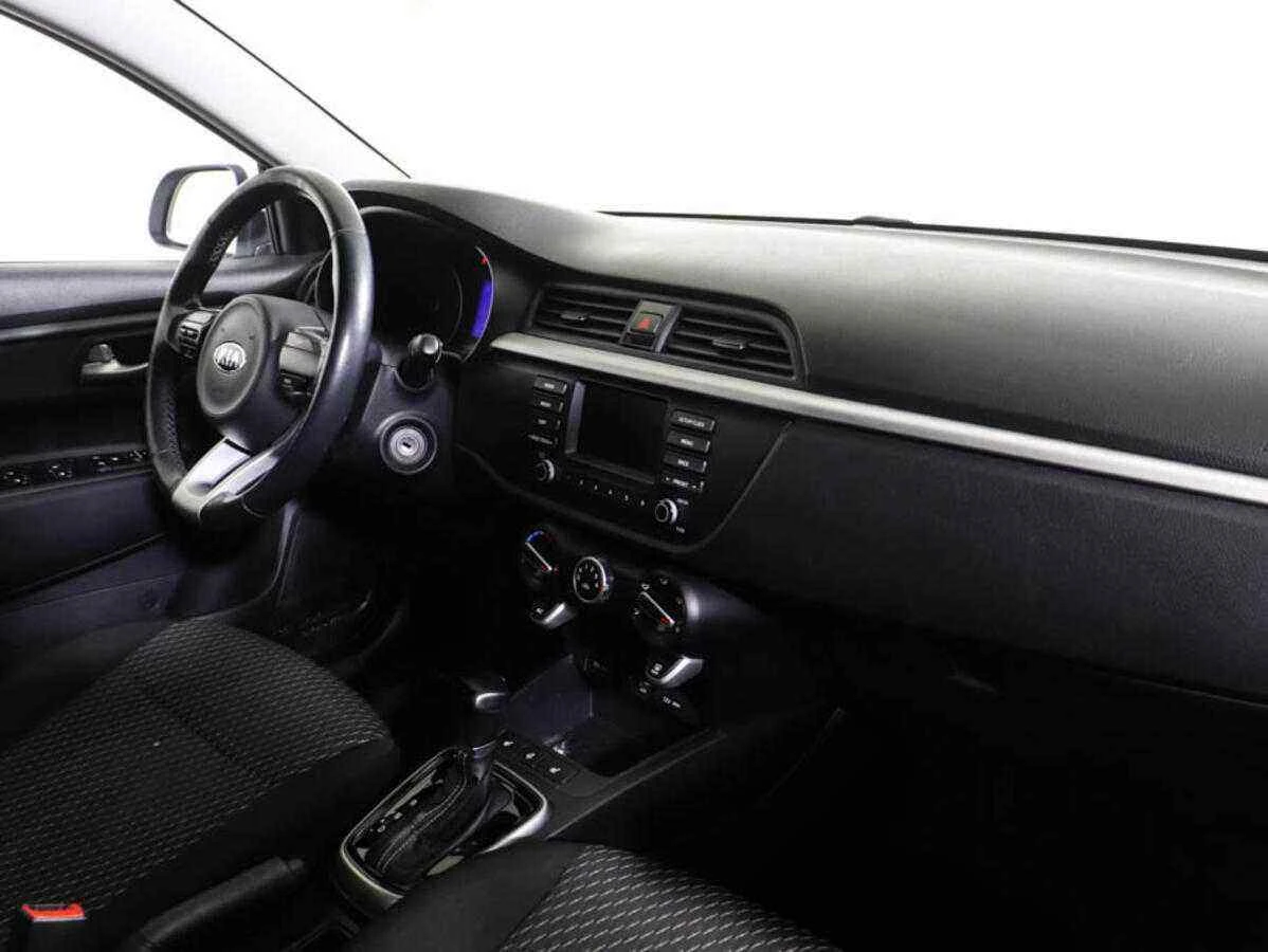 KIA X Line, Белый, 2018, Автоматическая, 100 л.с., цена от 600 000 руб.