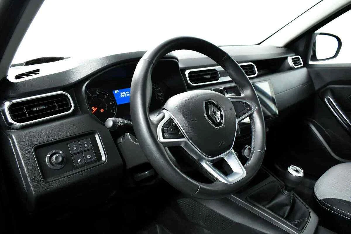 Renault Duster, Серебряный, 2021, Механическая, 150 л.с., цена от 1 947 000 руб.