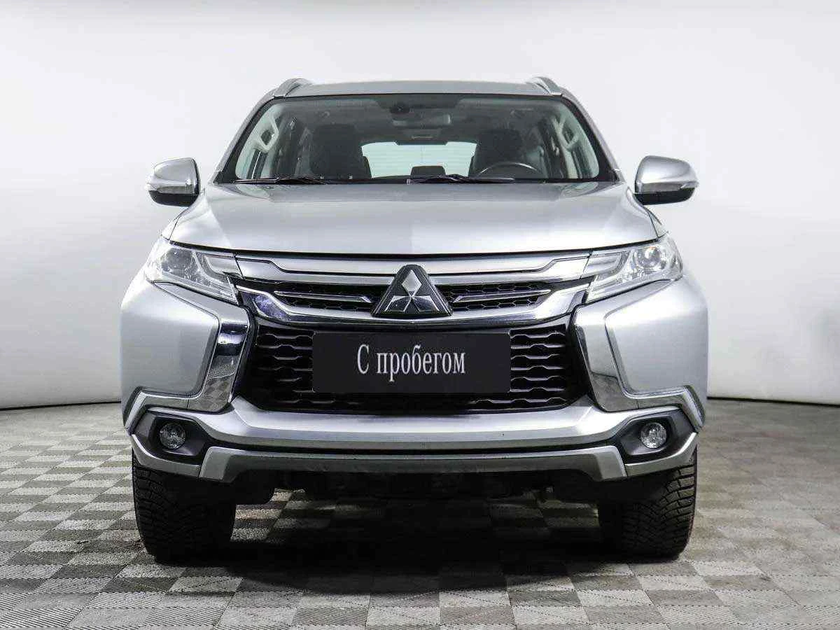 Mitsubishi Pajero Sport, Серебряный, 2017, Автоматическая, 181 л.с., цена от 2 119 000 руб.