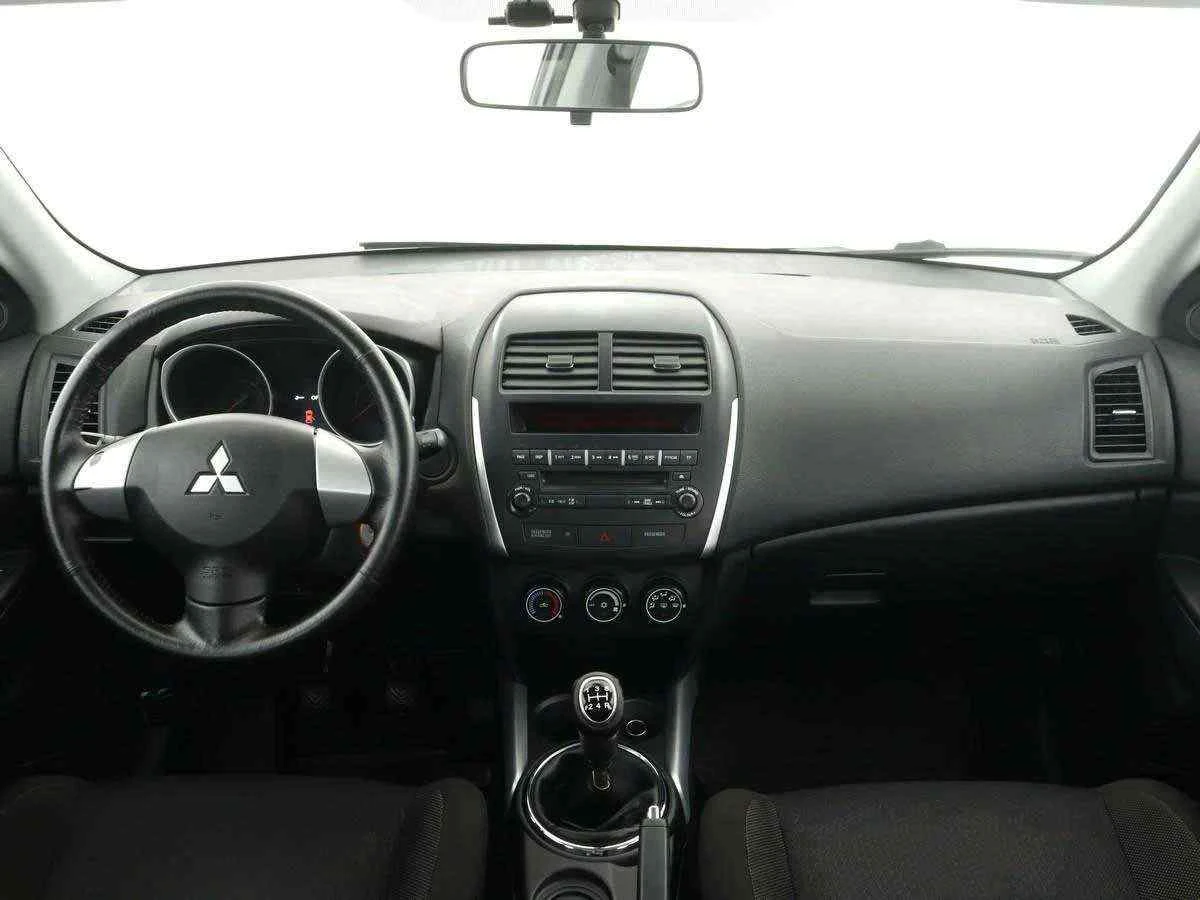 Mitsubishi ASX, Белый, 2011, Механическая, 117 л.с., цена от 549 000 руб.