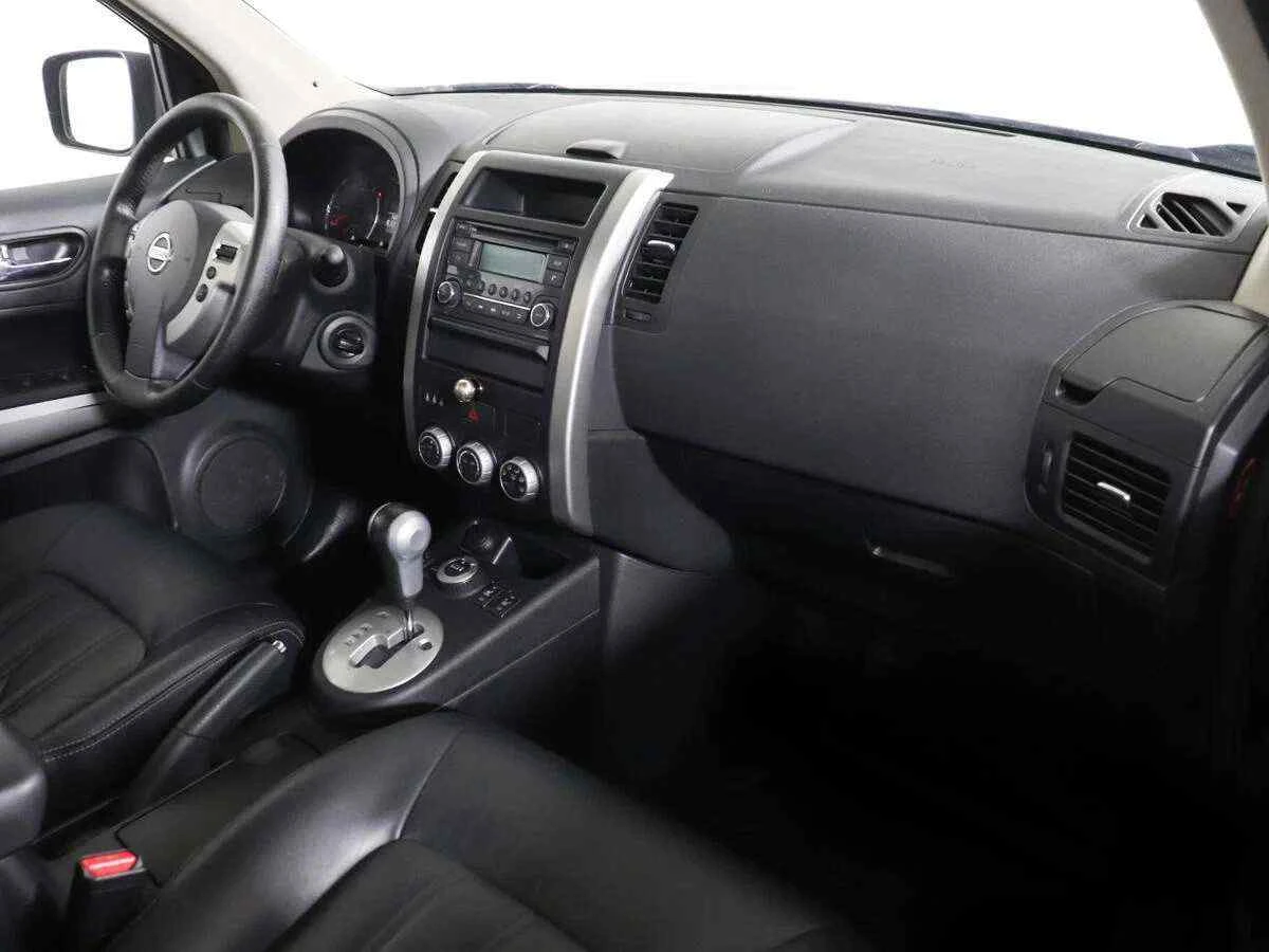 Nissan X-Trail, Черный, 2013, Вариатор, 169 л.с., цена от 894 000 руб.