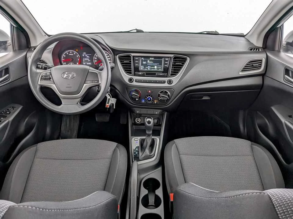 HYUNDAI SOLARIS, Белый, 2018, Автоматическая, 99 л.с., цена от 928 000 руб.