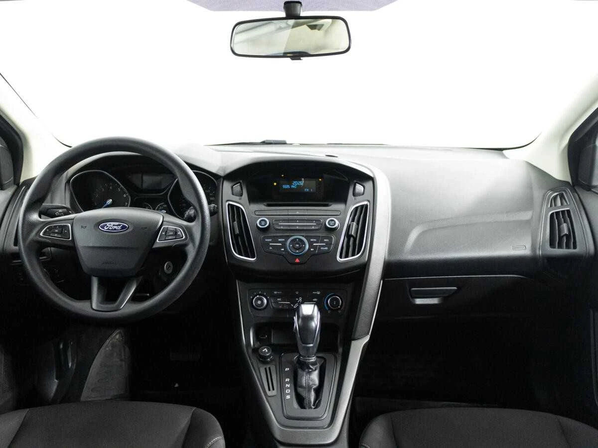 FORD FOCUS, Белый, 2018, Робот, 105 л.с., цена от 944 000 руб.